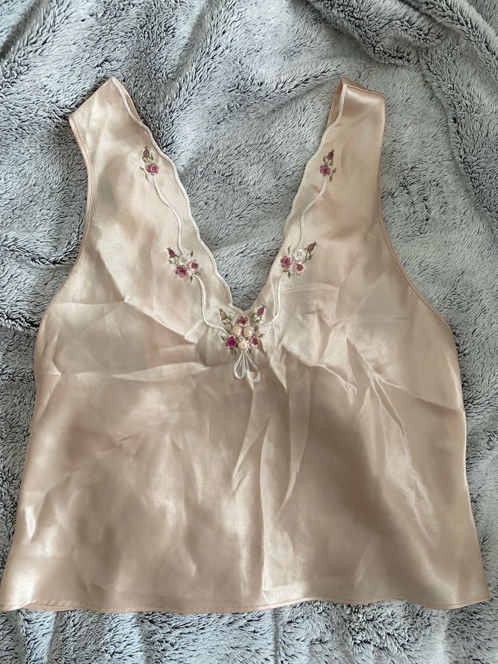 Vintage Silky Embroidered Satin Sleep Set - Light Blush - Picture 2 of 9